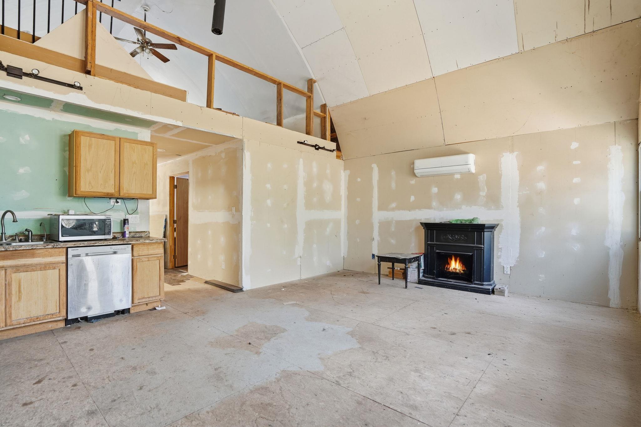 201 Deer Springs Loop Burnet TX 78611