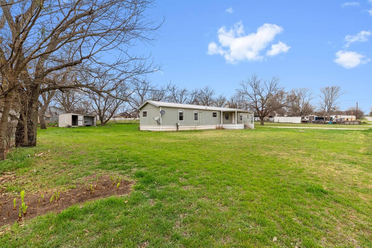 608 4th Street Blanket Early TX 76432