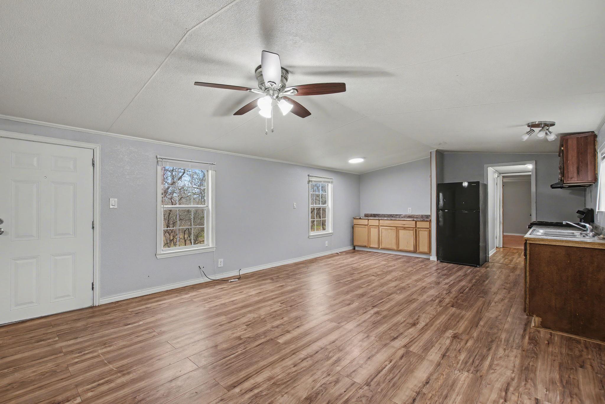 919 Austin Street Kingsland TX 78639