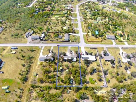153 Tesoro Way Del Valle TX 78617