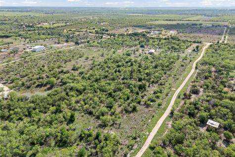 3882 Dry Creek Road Lockhart TX 78644