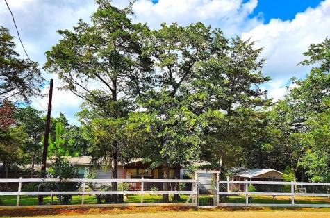 184 Arrowhead Drive Smithville TX 78957