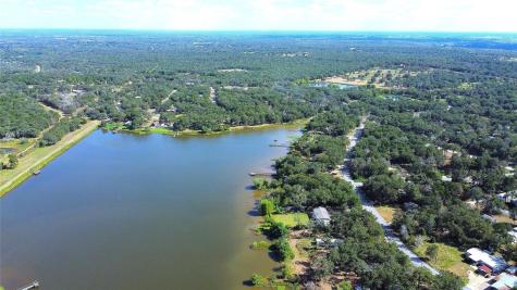 184 Arrowhead Drive Smithville TX 78957