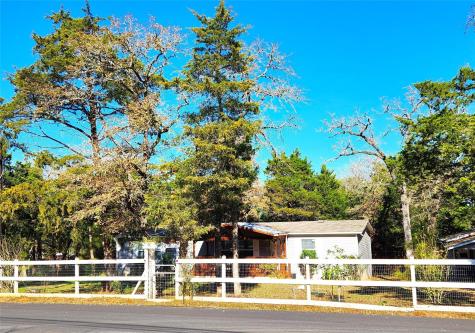 184 Arrowhead Drive Smithville TX 78957