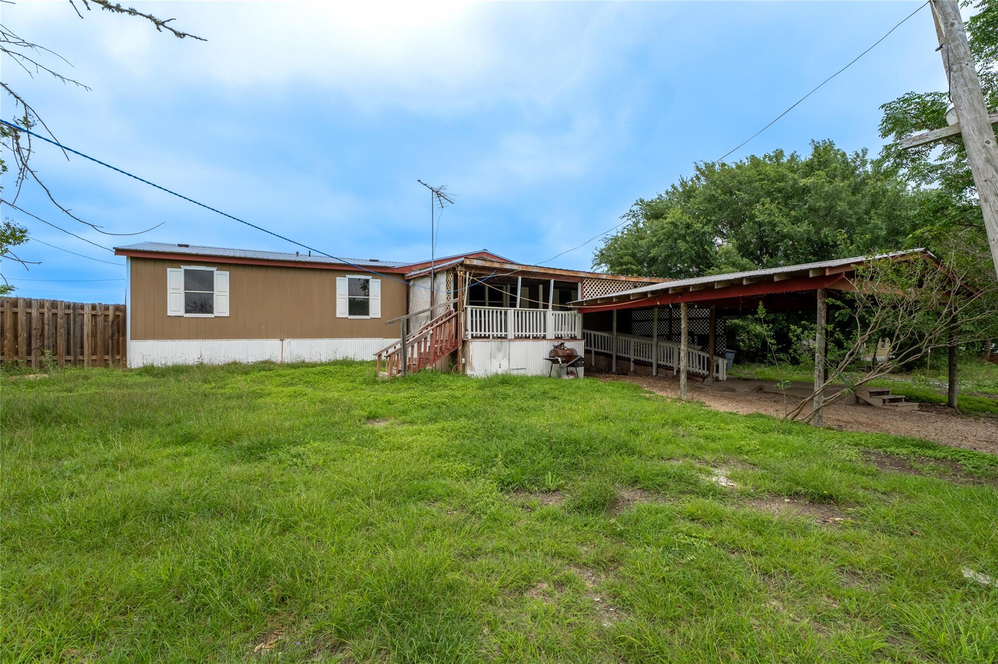 100 Cattle Bend Kyle TX 78640
