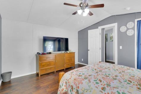 107 SW Forest Hill Cove Dale TX 78616
