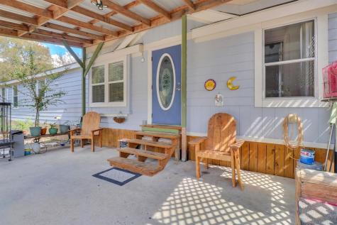 107 SW Forest Hill Cove Dale TX 78616