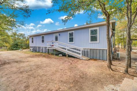 107 SW Forest Hill Cove Dale TX 78616