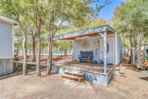 107 SW Forest Hill Cove Dale TX 78616