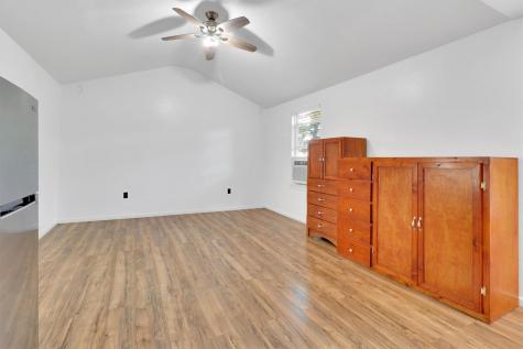 107 SW Forest Hill Cove Dale TX 78616