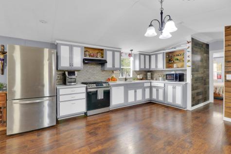 107 SW Forest Hill Cove Dale TX 78616