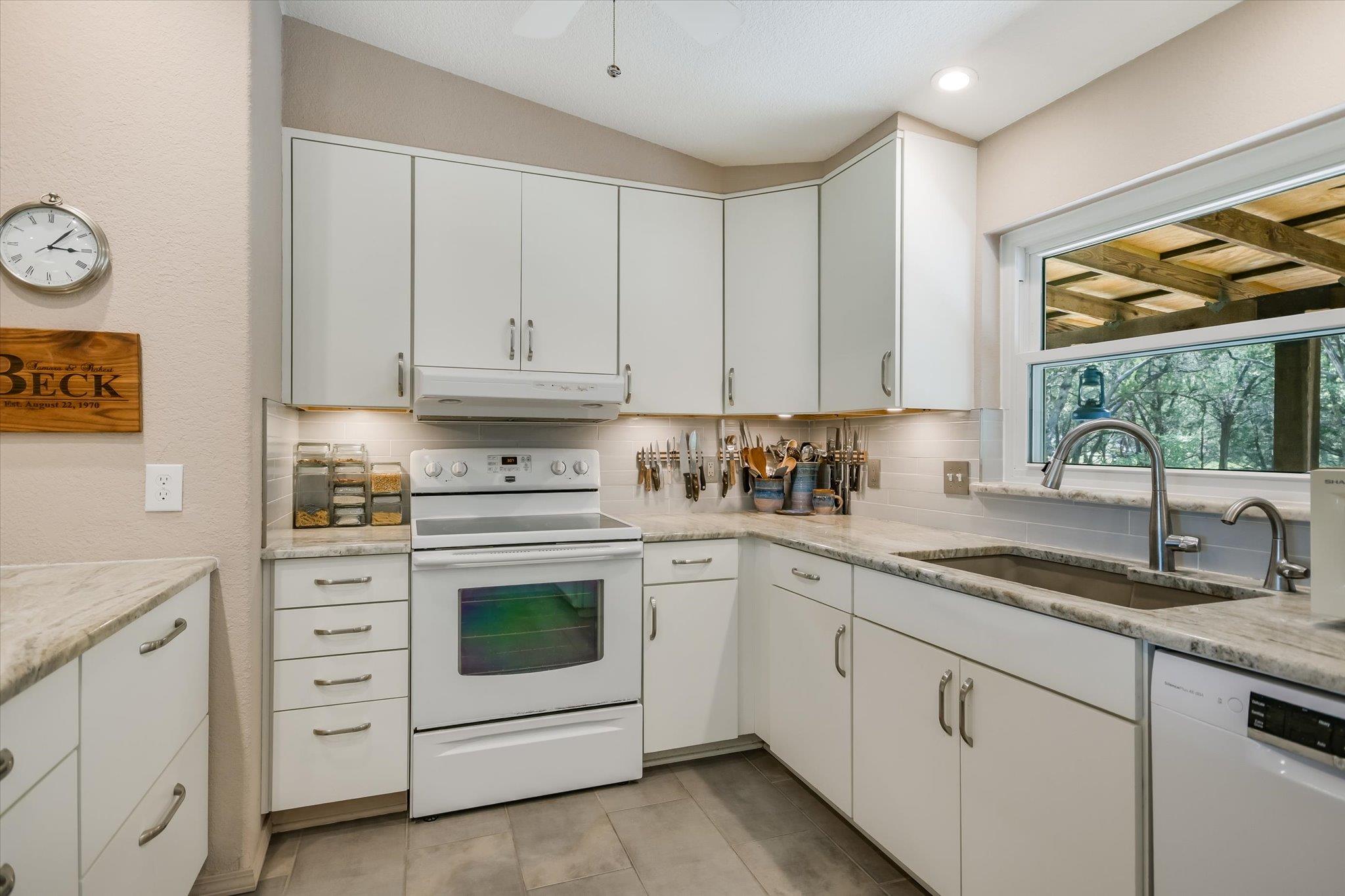 900 Longhorn Trail Wimberley TX 78676