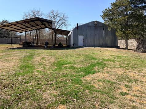 185 Peace Pipe Smithville TX 78957