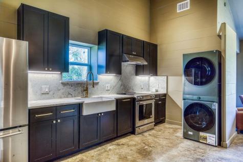9865 Fm 2981 Fayetteville TX 78940
