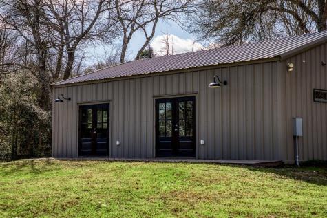 9865 Fm 2981 Fayetteville TX 78940