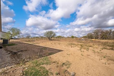 114 Blue Quail Street Dale TX 78616