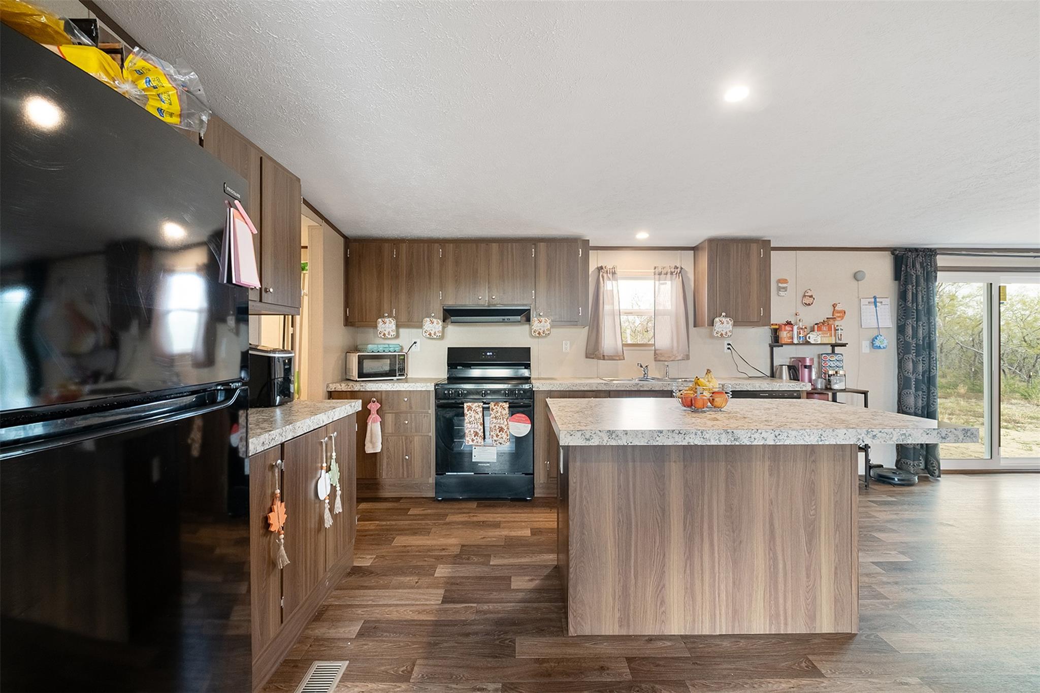 114 Blue Quail Street Dale TX 78616