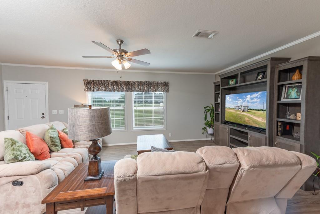859 Ivy Switch Road Luling TX 78648