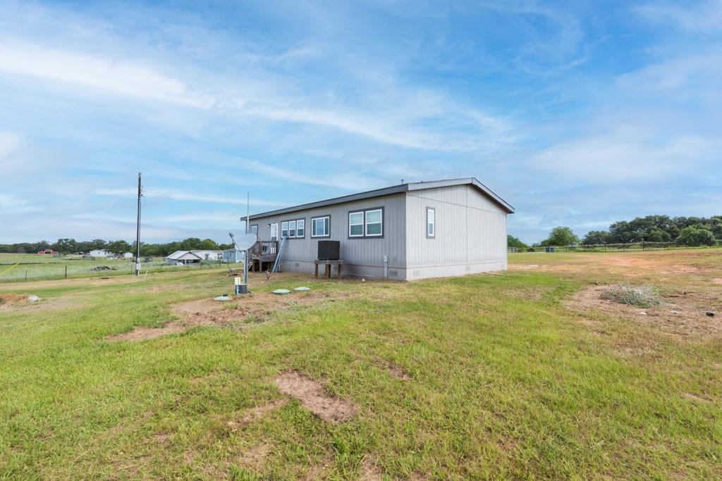 859 Ivy Switch Road Luling TX 78648