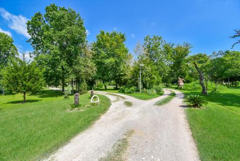 39551 Donigan Road Brookshire TX 77423