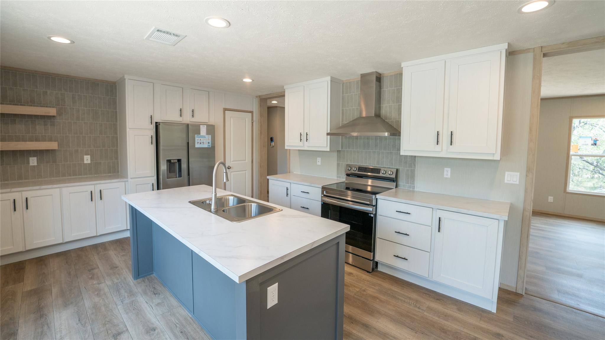 123 Baylen Clifton Lane Lockhart TX 78644