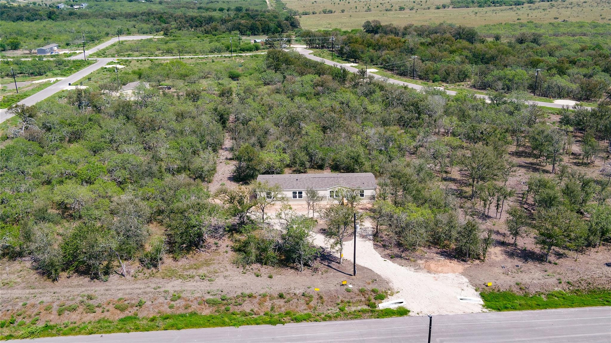 123 Baylen Clifton Lane Lockhart TX 78644
