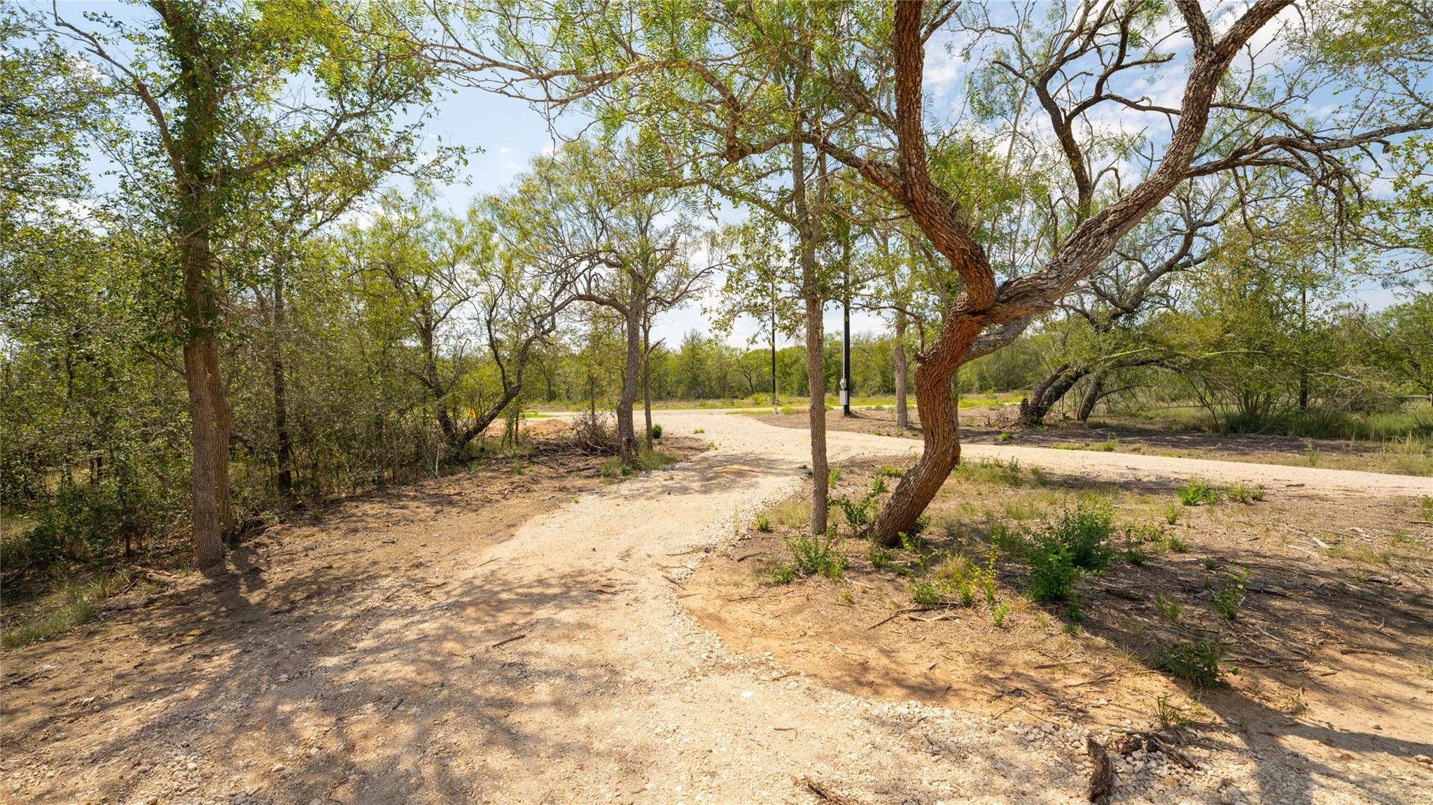 123 Baylen Clifton Lane Lockhart TX 78644