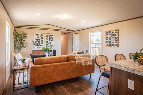 106 Spanish Oak Road Dale TX 78616