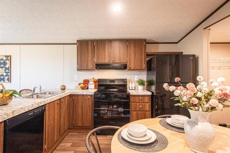 106 Spanish Oak Road Dale TX 78616