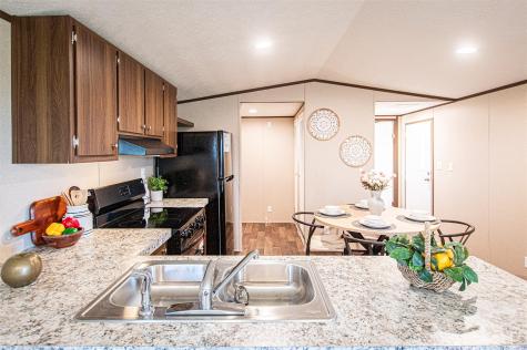 106 Spanish Oak Road Dale TX 78616
