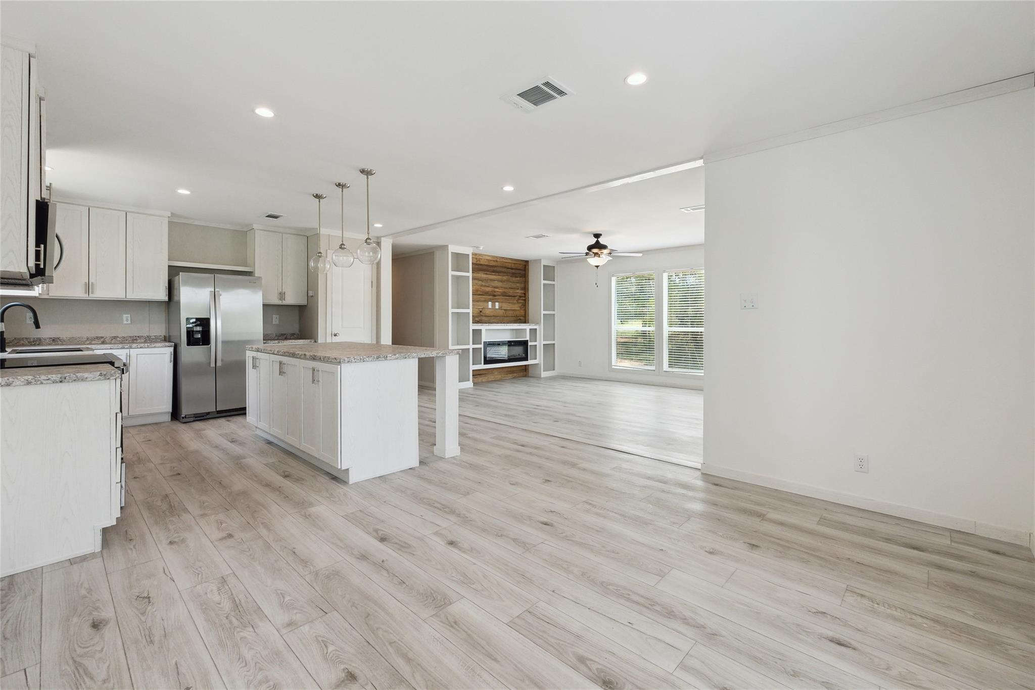 855 Roosevelt Road Luling TX 78648