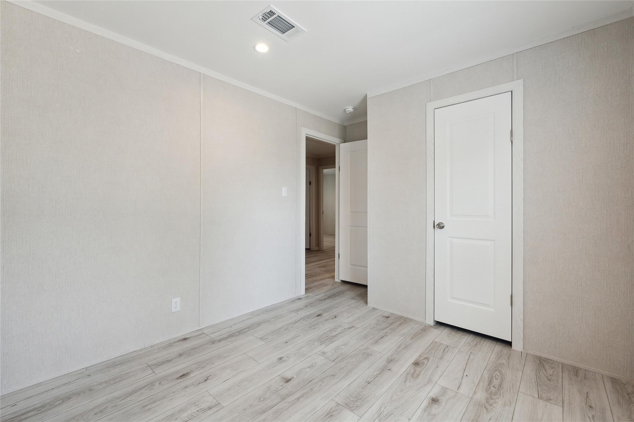 855 Roosevelt Road Luling TX 78648