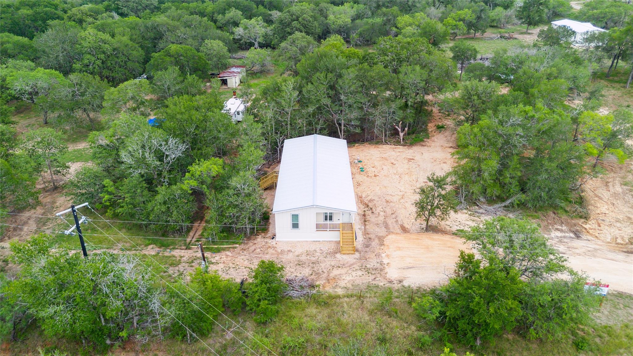 855 Roosevelt Road Luling TX 78648