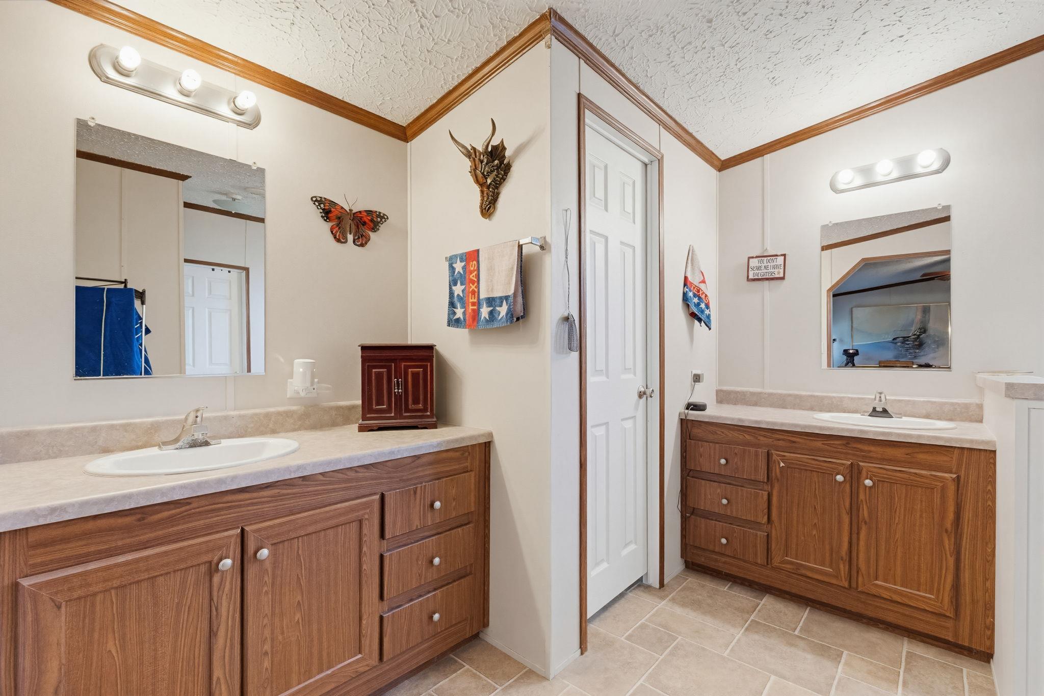 164 County Road 4450 Kempner TX 76539