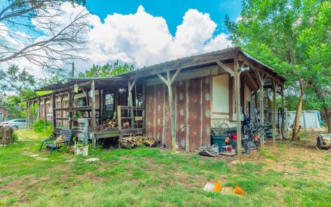 210 W Lakeshore Drive Dripping Springs TX 78620