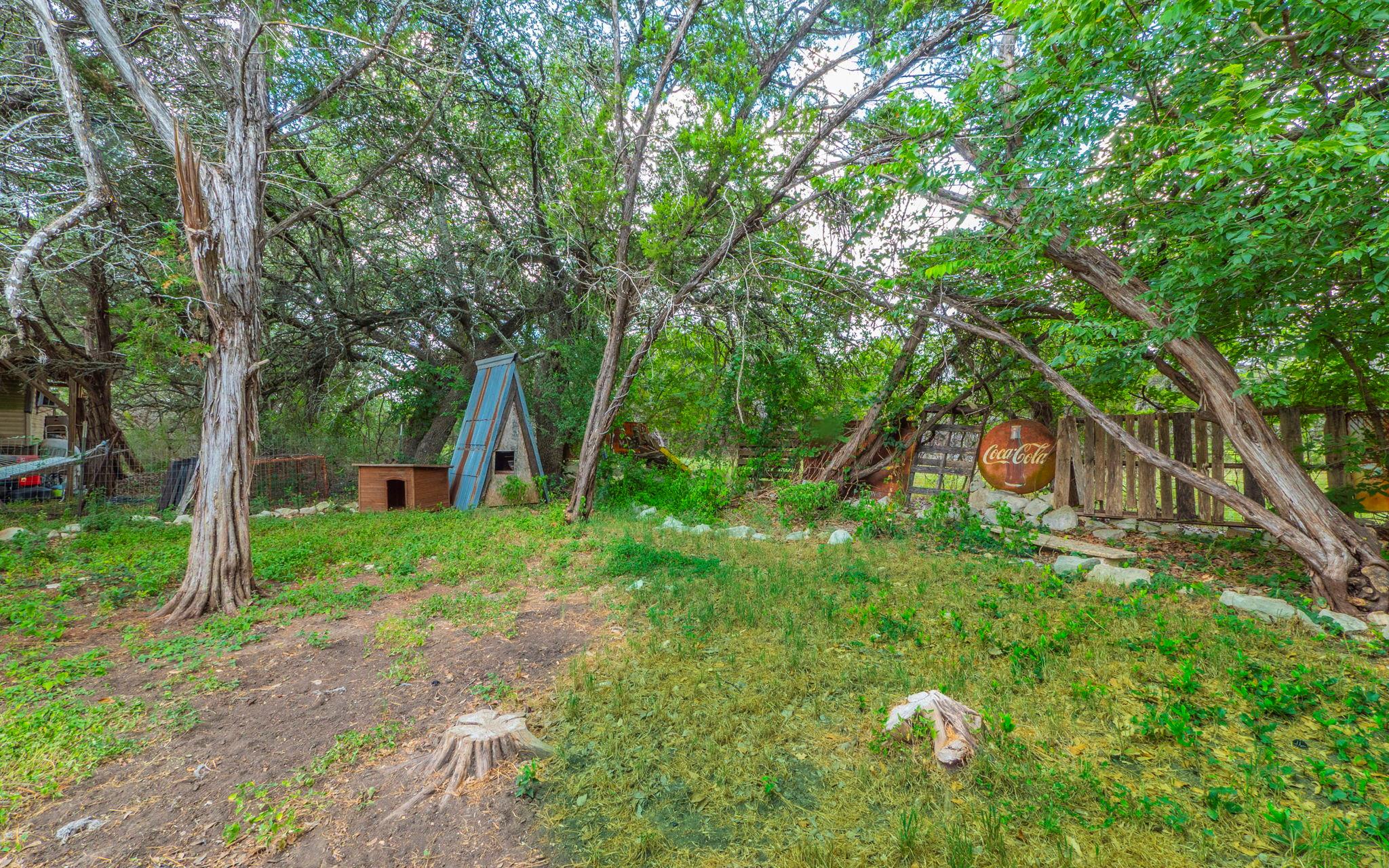 210 W Lakeshore Drive Dripping Springs TX 78620