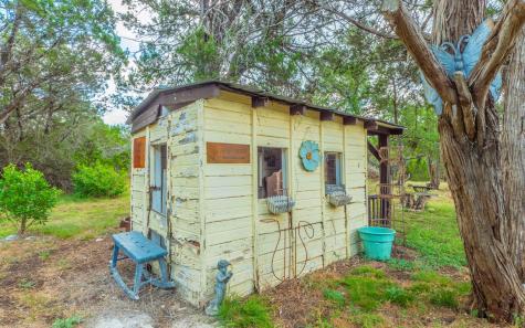 210 W Lakeshore Drive Dripping Springs TX 78620