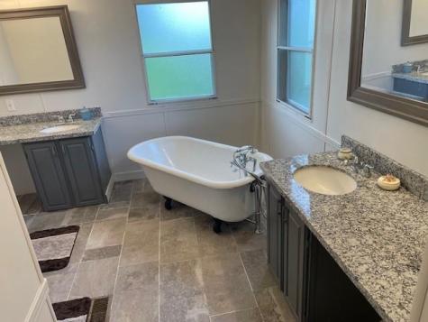9202 N Fm 331 Bellville TX 77418