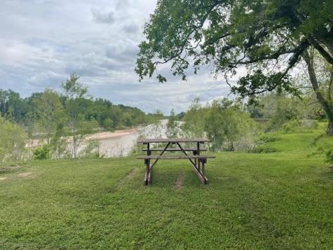 9202 N Fm 331 Bellville TX 77418