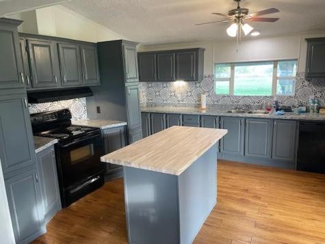 9202 N Fm 331 Bellville TX 77418