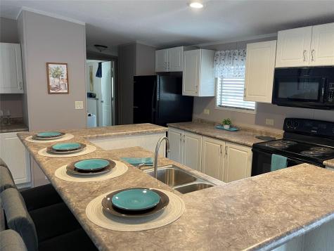 1740 Sandy Creek Road Red Rock TX 78616