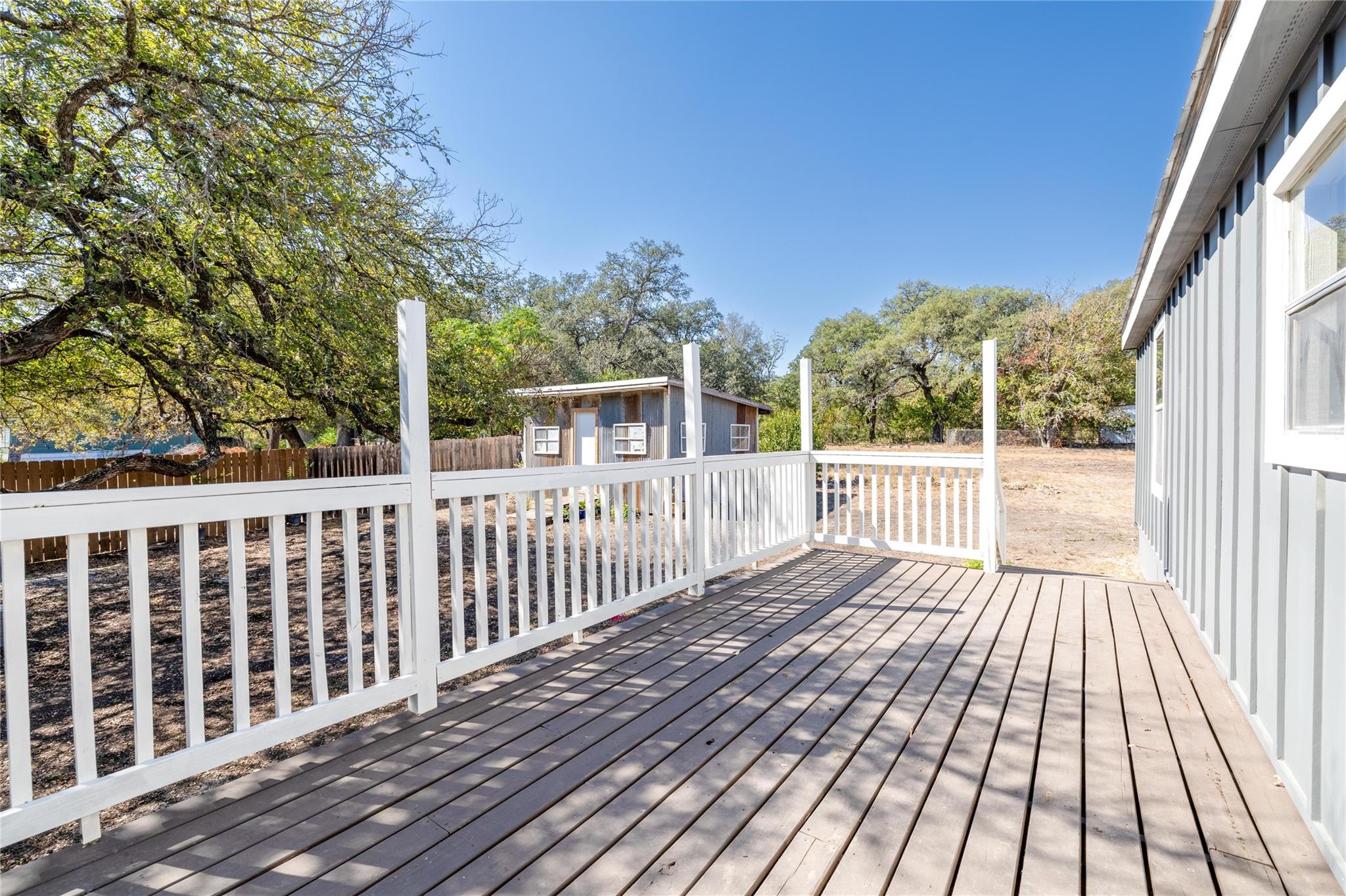 106 E Olive Street Lockhart TX 78644