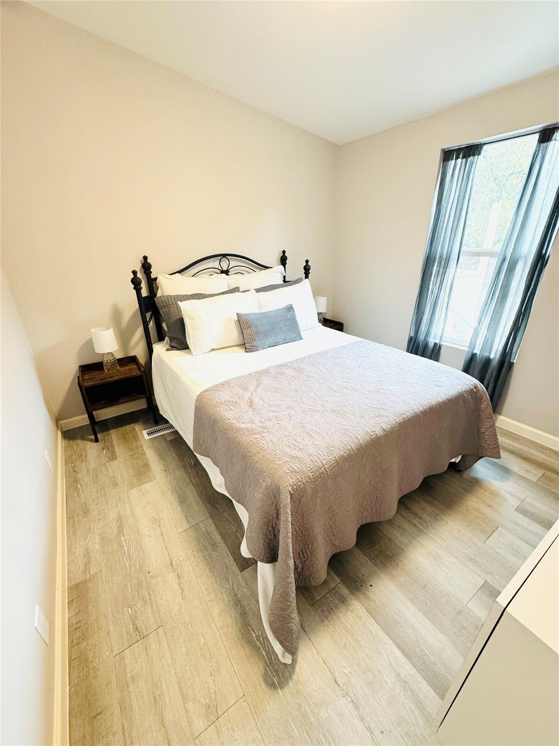 106 E Olive Street Lockhart TX 78644