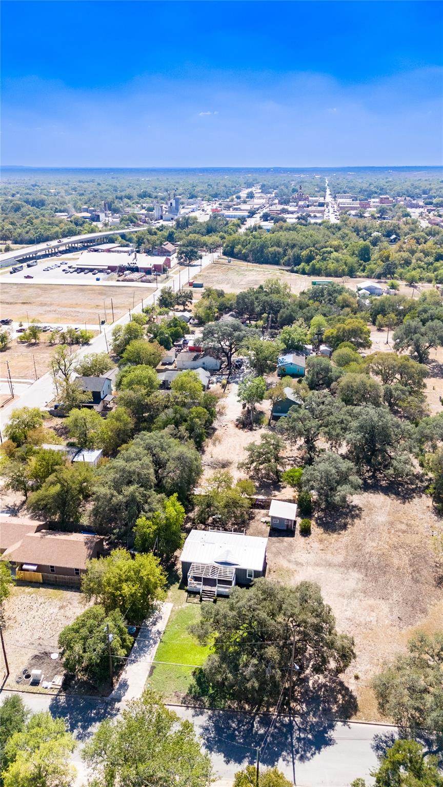 106 E Olive Street Lockhart TX 78644