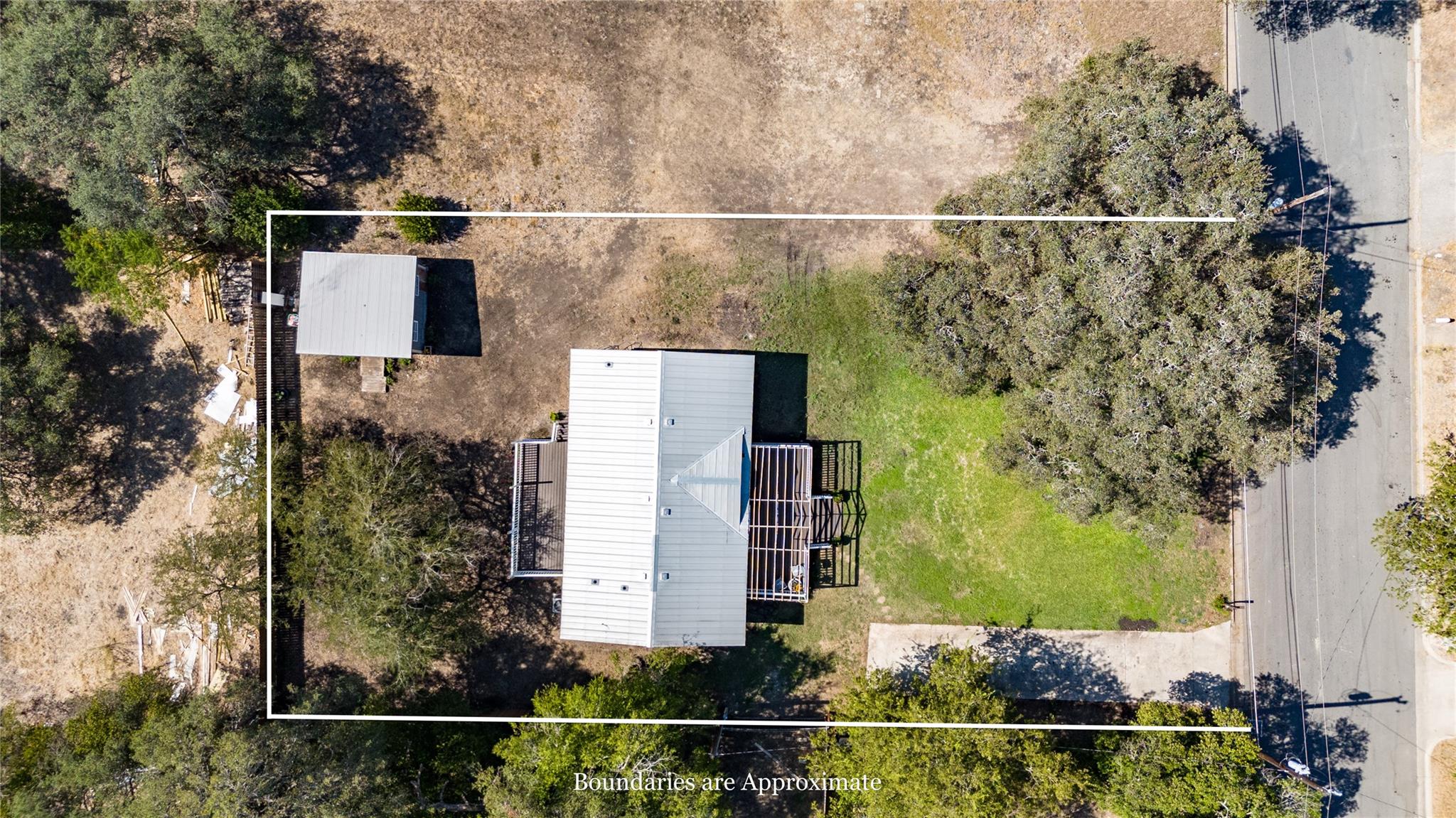 106 E Olive Street Lockhart TX 78644