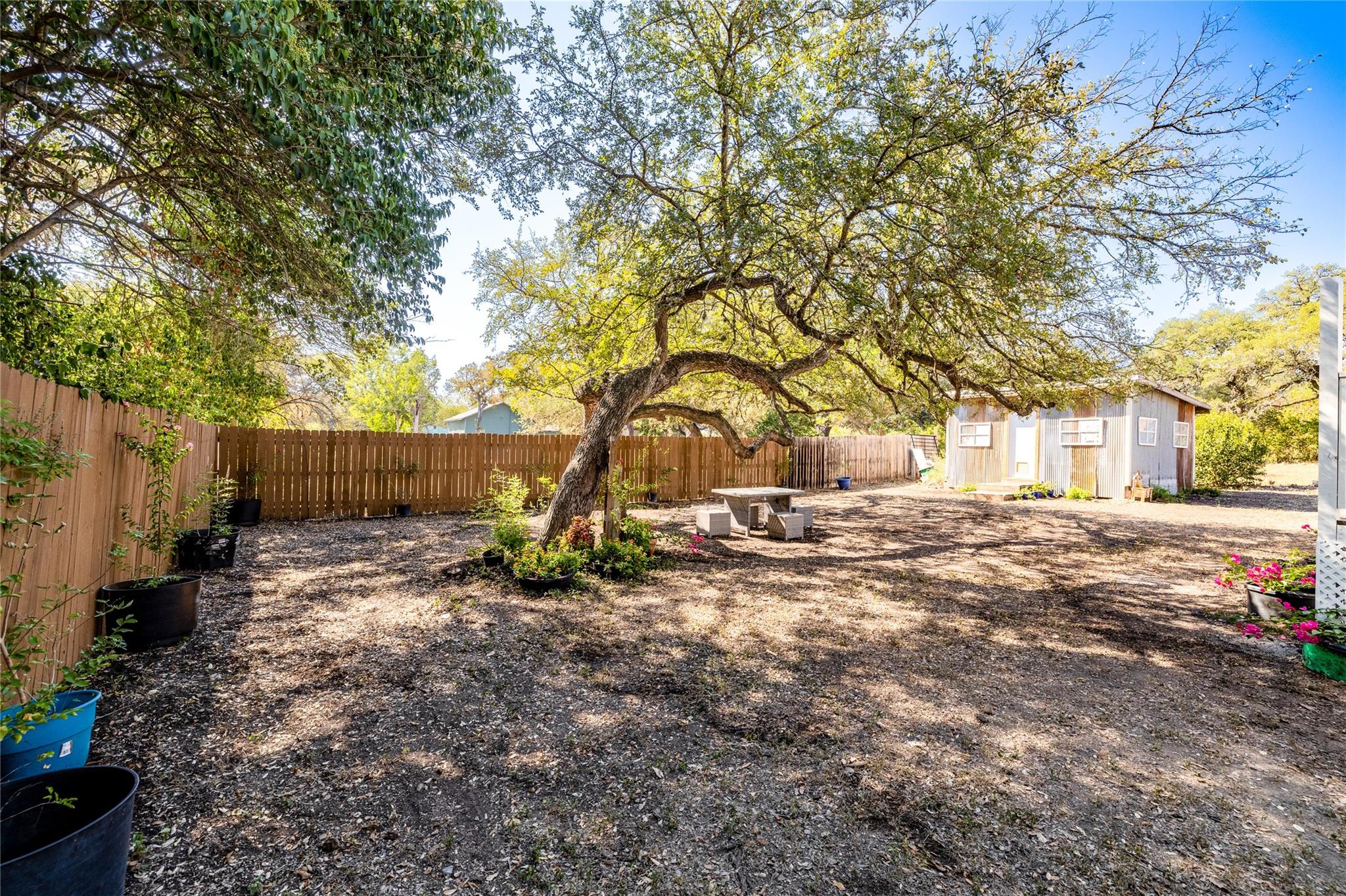 106 E Olive Street Lockhart TX 78644