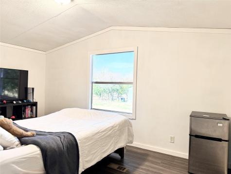 6739 Taylorsville Road Dale TX 78616