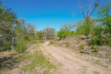 6739 Taylorsville Road Dale TX 78616