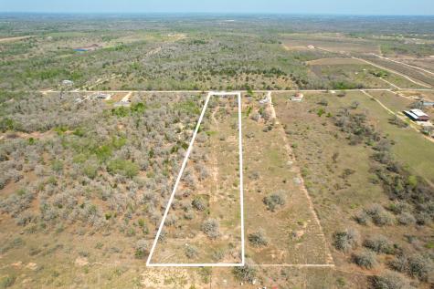 6739 Taylorsville Road Dale TX 78616