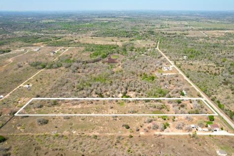 6739 Taylorsville Road Dale TX 78616